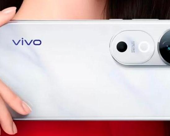 В начале октября выйдет серия смартфонов Vivo X200: она будет конкурировать с серией iPhone 16 / Смартфоны и телефоны / iXBT Live