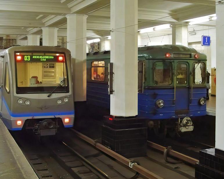 Почему поезда в метро не всегда идут до конечной станции своей линии / Авто и транспорт / iXBT Live